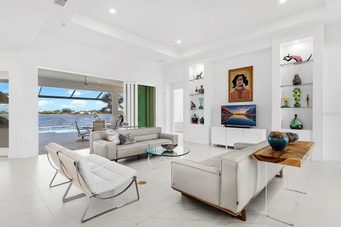 Villa ou maison à vendre à Sarasota, Floride: 3 chambres, 248.33 m2 № 2437157 - photo 11