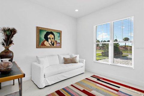 Villa ou maison à vendre à Sarasota, Floride: 3 chambres, 248.33 m2 № 2437157 - photo 30