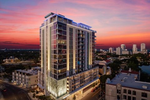 Condo in Saint Petersburg, Florida, 2 bedrooms № 2221824