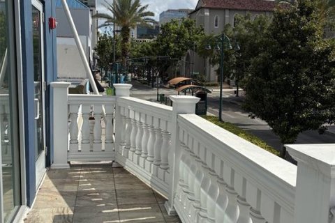 Propiedad comercial en alquiler en Orlando, Florida, 1292.36 m2 № 1684750 - foto 16