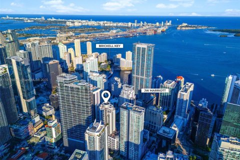 Condominio en venta en Miami, Florida, 1 dormitorio, 96.62 m2 № 1977096 - foto 29