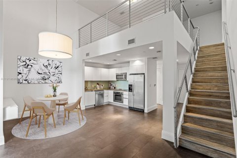 Condominio en venta en Miami, Florida, 1 dormitorio, 96.62 m2 № 1977096 - foto 6