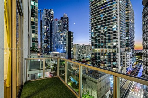 Condominio en venta en Miami, Florida, 1 dormitorio, 96.62 m2 № 1977096 - foto 28
