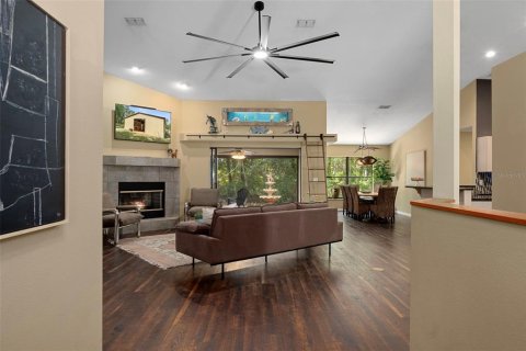 Villa ou maison à vendre à Beverly Hills, Floride: 3 chambres, 245.35 m2 № 1915396 - photo 4