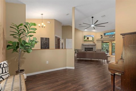 Villa ou maison à vendre à Beverly Hills, Floride: 3 chambres, 245.35 m2 № 1915396 - photo 12