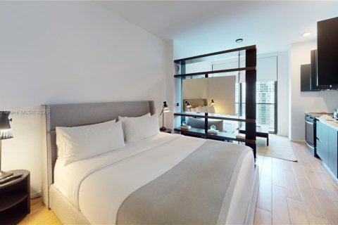 Copropriété à vendre à Miami, Floride: 33.63 m2 № 1951790 - photo 1