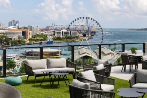 Copropriété à vendre à Miami, Floride: 33.63 m2 № 1951790 - photo 22