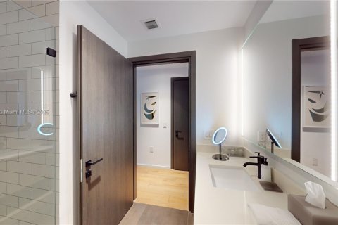 Copropriété à vendre à Miami, Floride: 33.63 m2 № 1951790 - photo 4