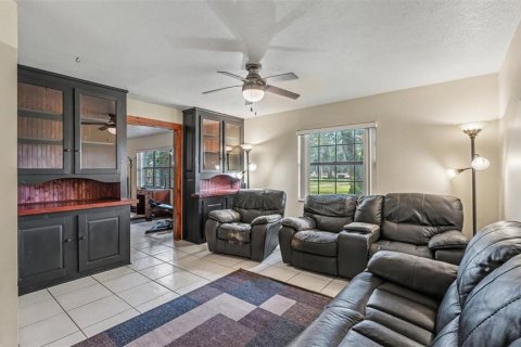 Villa ou maison à vendre à Kathleen, Floride: 3 chambres, 235.6 m2 № 2147665 - photo 17