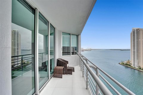 Condominio en venta en Miami, Florida, 2 dormitorios, 113.99 m2 № 1698456 - foto 1