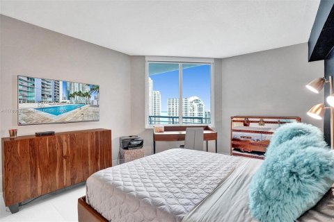 Condominio en venta en Miami, Florida, 2 dormitorios, 113.99 m2 № 1698456 - foto 20
