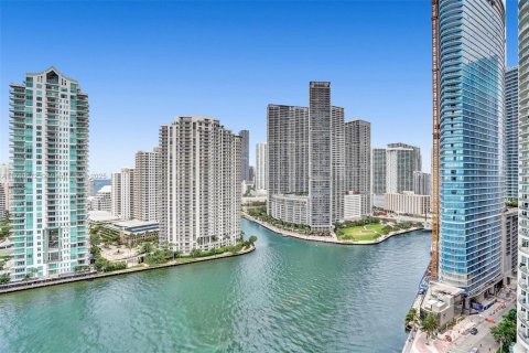 Condominio en venta en Miami, Florida, 2 dormitorios, 113.99 m2 № 1698456 - foto 30