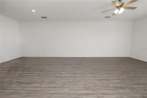 Casa en venta en Lakeland, Florida, 5 dormitorios, 179.95 m2 № 1852851 - foto 13