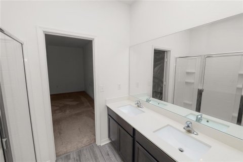 Casa en venta en Lakeland, Florida, 5 dormitorios, 179.95 m2 № 1852851 - foto 16