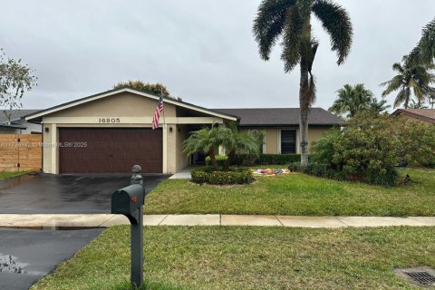House in Weston, Florida 4 bedrooms, 169.55 sq.m. № 1818022 - photo 1