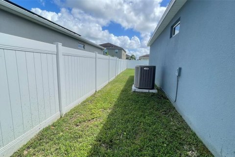 Villa ou maison à vendre à Sanford, Floride: 3 chambres, 140.75 m2 № 1876250 - photo 28