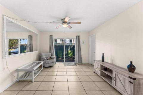 Купить кондоминиум в Стьюарт, Флорида 4 комнаты, 81.29м2, № 2083132 - фото 9