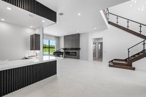Casa en venta en Boca Raton, Florida, 5 dormitorios, 573.67 m2 № 2251663 - foto 8