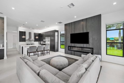 Casa en venta en Boca Raton, Florida, 5 dormitorios, 573.67 m2 № 2251663 - foto 19