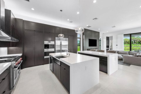 Casa en venta en Boca Raton, Florida, 5 dormitorios, 573.67 m2 № 2251663 - foto 12