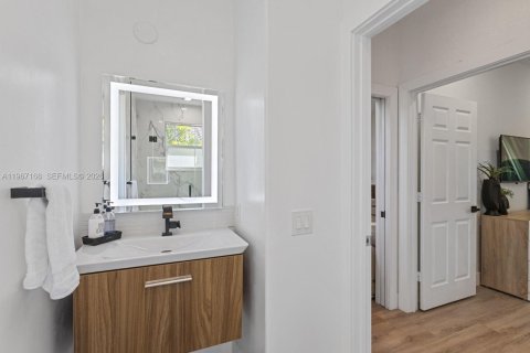 Купить виллу или дом в Уэстон, Флорида 4 спальни, 252.32м2, № 2028474 - фото 9