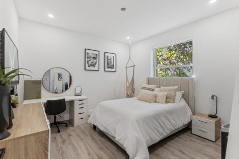 Купить виллу или дом в Уэстон, Флорида 4 спальни, 252.32м2, № 2028474 - фото 7