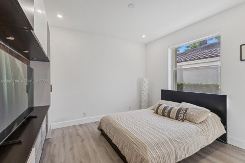 Купить виллу или дом в Уэстон, Флорида 4 спальни, 252.32м2, № 2028474 - фото 3