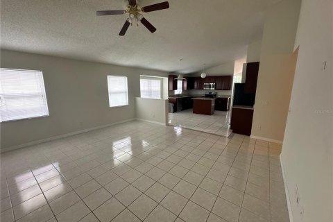 Casa en alquiler en Orlando, Florida, 4 dormitorios, 179.86 m2 № 1903408 - foto 7