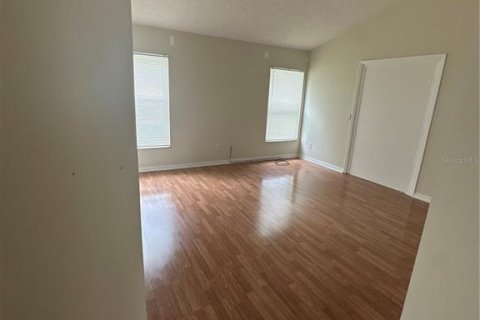 Casa en alquiler en Orlando, Florida, 4 dormitorios, 179.86 m2 № 1903408 - foto 15