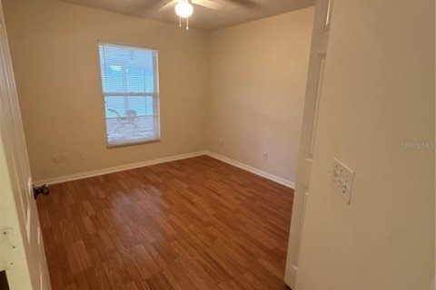 Casa en alquiler en Orlando, Florida, 4 dormitorios, 179.86 m2 № 1903408 - foto 13