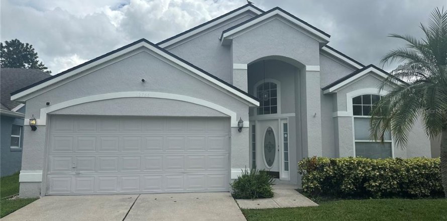 Casa en Orlando, Florida 4 dormitorios, 179.86 m2 № 1903408