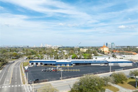 Commercial property in South Daytona, Florida № 2090642