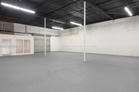 Commercial property in South Daytona, Florida № 2090642 - photo 7