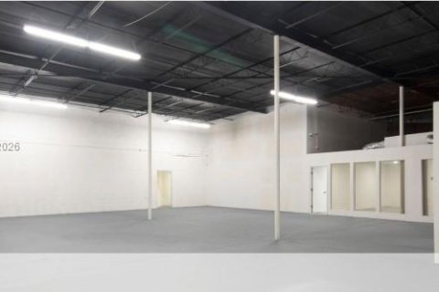 Commercial property in South Daytona, Florida № 2090642 - photo 6