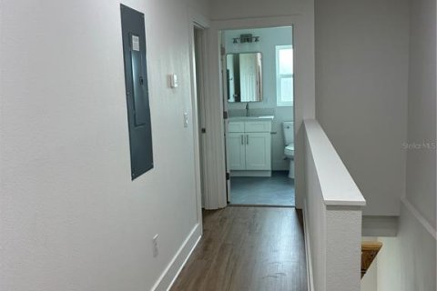 Appartement à louer à Saint Petersburg, Floride: 3 chambres, 126.72 m2 № 1822497 - photo 9