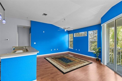 Condo in Riverview, Florida, 1 bedroom  № 1876620 - photo 11