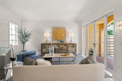 Townhouse in Aventura, Florida 3 bedrooms, 170.94 sq.m. № 1781810 - photo 6