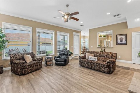 Villa ou maison à vendre à Lakeland, Floride: 5 chambres, 284.75 m2 № 2414934 - photo 13