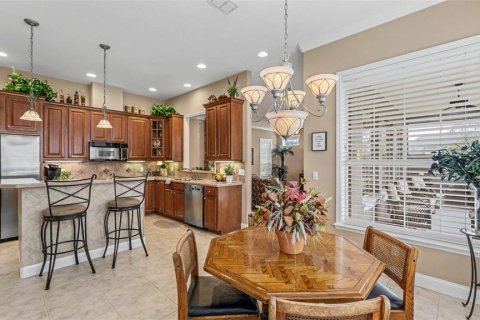 Villa ou maison à vendre à Lakeland, Floride: 5 chambres, 284.75 m2 № 2414934 - photo 15