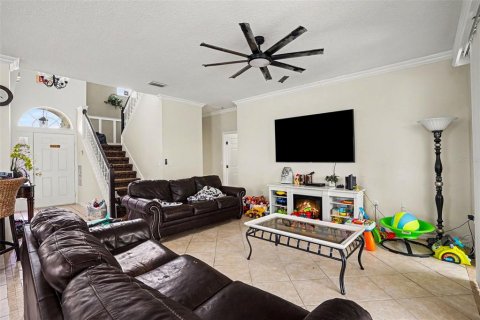 Villa ou maison à vendre à Haines City, Floride: 5 chambres, 236.16 m2 № 2098031 - photo 2