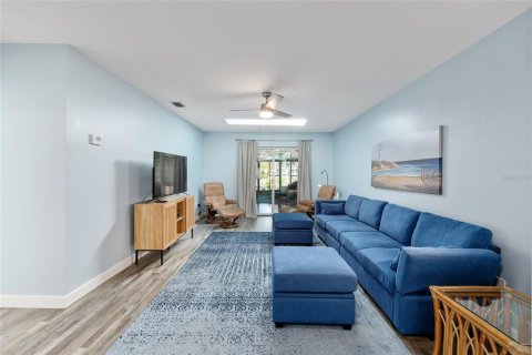House in Homosassa, Florida 2 bedrooms, 138.7 sq.m. № 1638321 - photo 21