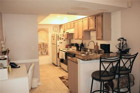 Copropriété à vendre à Sarasota, Floride: 2 chambres, 94.11 m2 № 2371255 - photo 5
