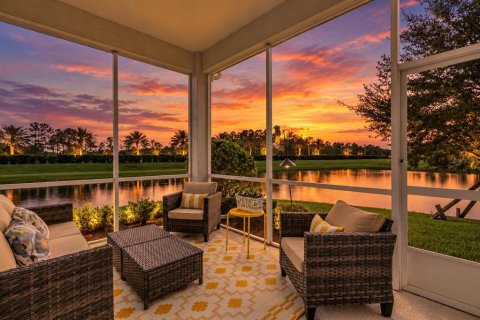 Touwnhouse à vendre à Port Orange, Floride: 3 chambres, 140.28 m2 № 2360478 - photo 5