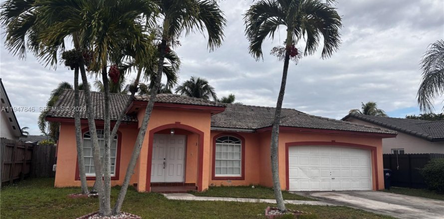 Villa ou maison à Miami, Floride 3 chambres, 155.43 m2 № 2003938