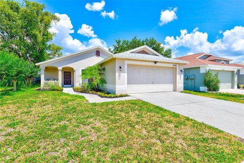 Casa en venta en Land O' Lakes, Florida, 3 dormitorios, 137.03 m2 № 1757705 - foto 1