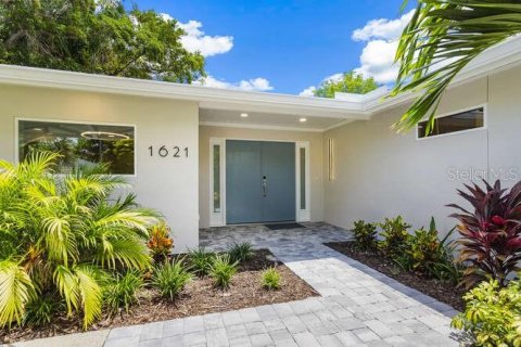 Villa ou maison à vendre à Sarasota, Floride: 3 chambres, 223.24 m2 № 1554264 - photo 1