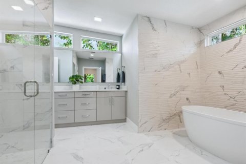 Villa ou maison à vendre à Sarasota, Floride: 3 chambres, 223.24 m2 № 1554264 - photo 14