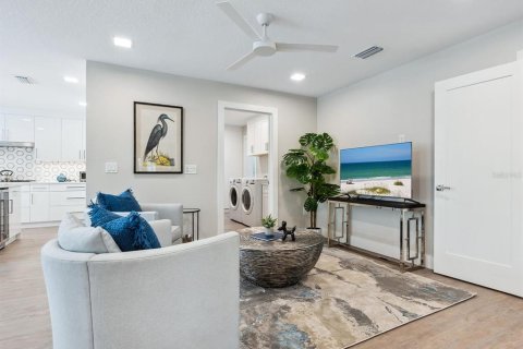Villa ou maison à vendre à Sarasota, Floride: 3 chambres, 223.24 m2 № 1554264 - photo 5