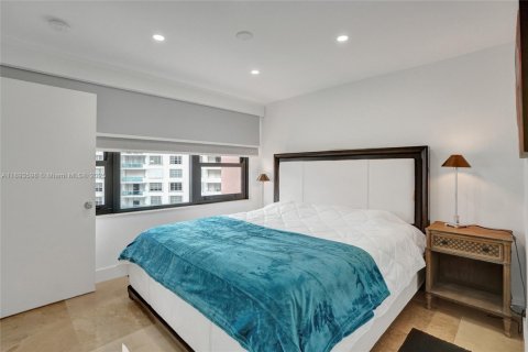 Copropriété à vendre à Miami Beach, Floride: 2 chambres, 89.19 m2 № 1945563 - photo 17