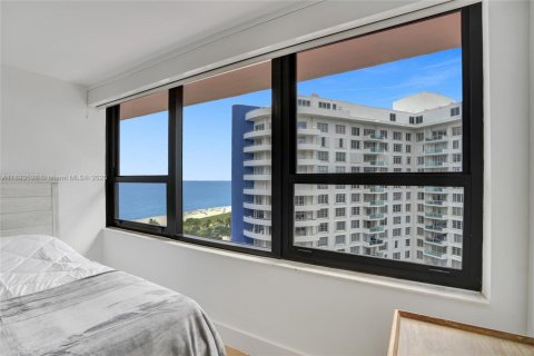 Copropriété à vendre à Miami Beach, Floride: 2 chambres, 89.19 m2 № 1945563 - photo 23